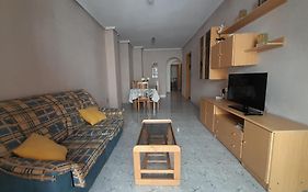 Nice Apartment On The Beach And City Centre